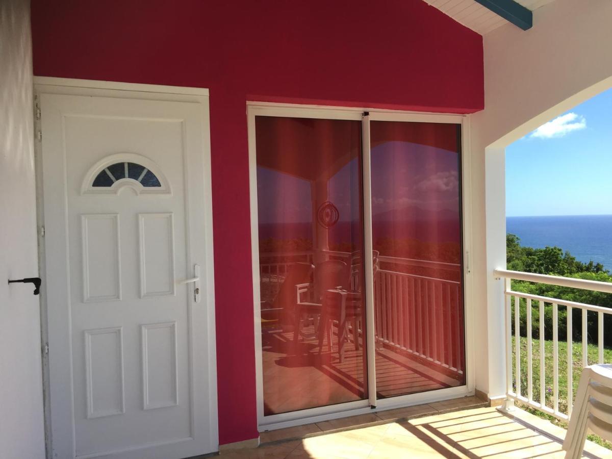 Villa Planete Bleue Habitation Mes Desirs Beaurenom Exterior foto